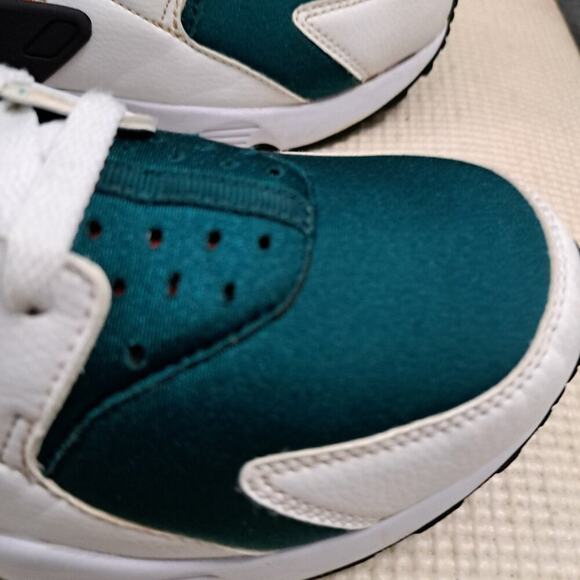 %Size 8 Men - Nike Air Huarache Rainforest 2018 \